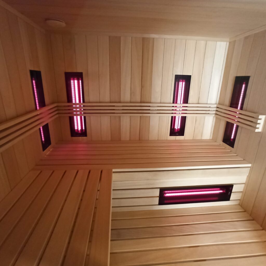 Sauna infrared na wymiar – realizacja Santech Design